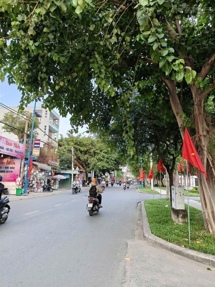 Nhà shr 5m x 25m. mặt tiền đường trương thị hoa (tth 07)