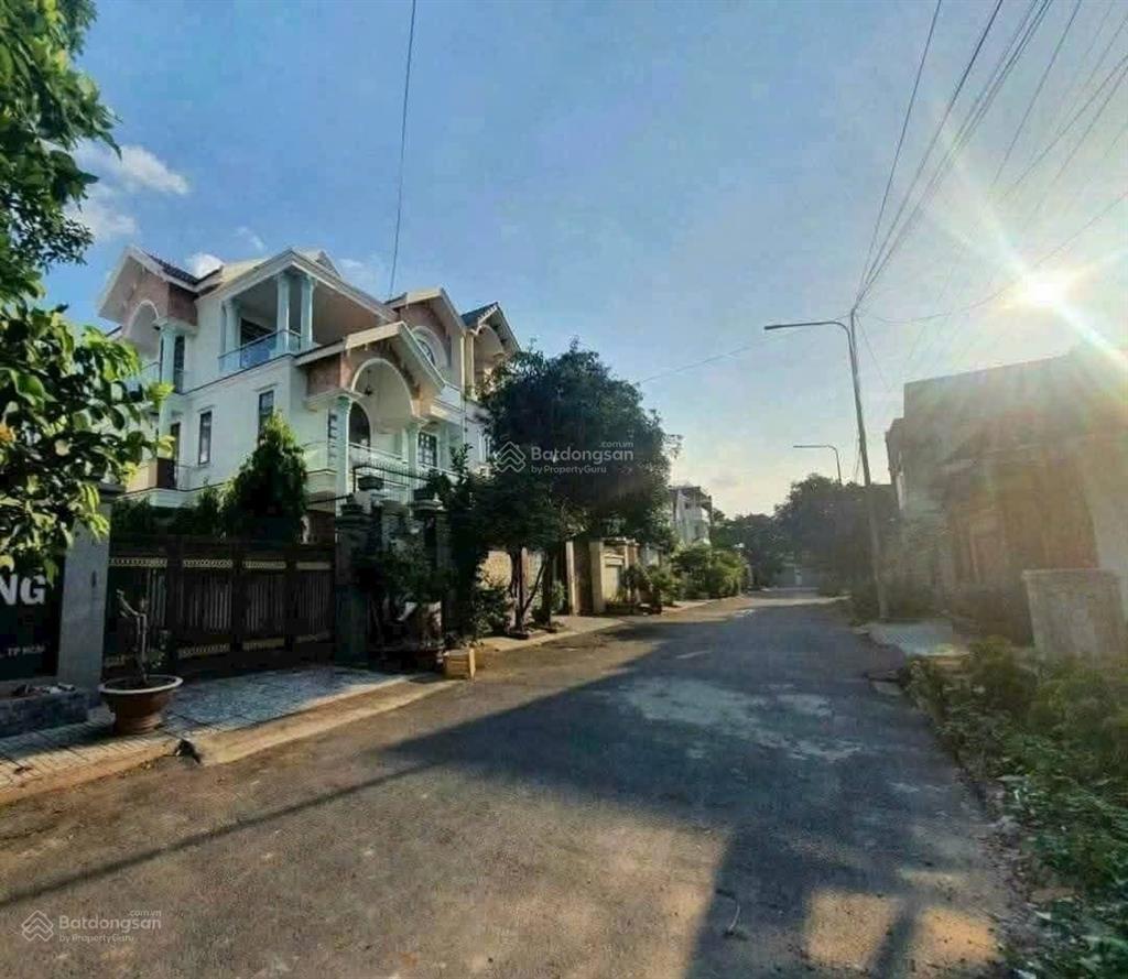 Lô đất đẹp 7m x 20m. 140m2 khu biệt thự phú nhuận đường lê thị riêng
