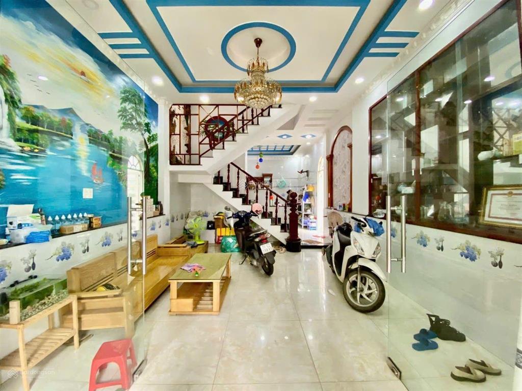 Nhà phố 3 tầng góc 2mt hẻm nhựa 7m thông 1/ ngắn hiệp thành 13