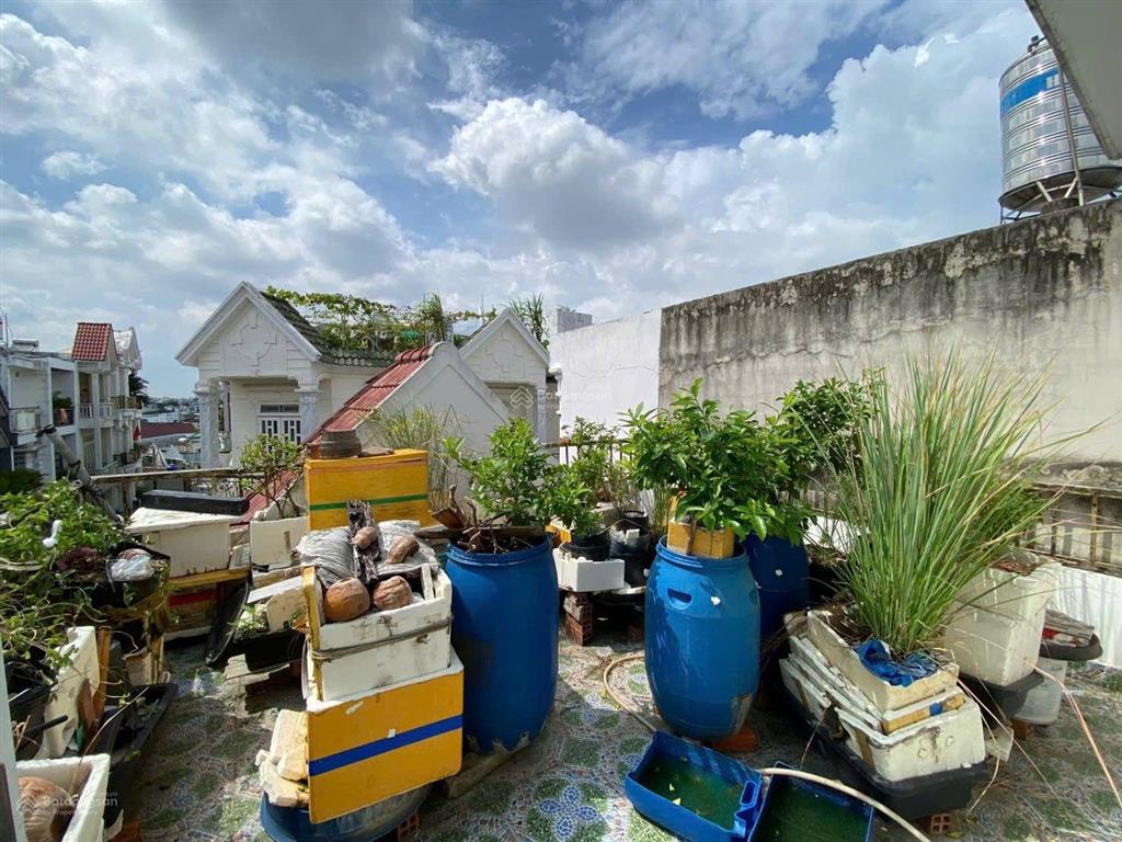 Nhà phố 3 tầng góc 2mt hẻm nhựa 7m thông 1/ ngắn hiệp thành 13