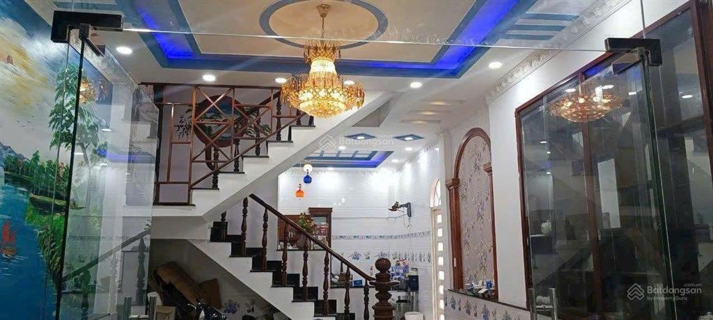 Nhà phố 3 tầng góc 2mt hẻm nhựa 7m thông 1/ ngắn hiệp thành 13