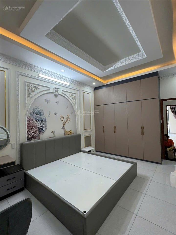 Nhà phố 4 tầng hẻm nhựa 12m khu vip đường hiệp thành 13 full nội thất