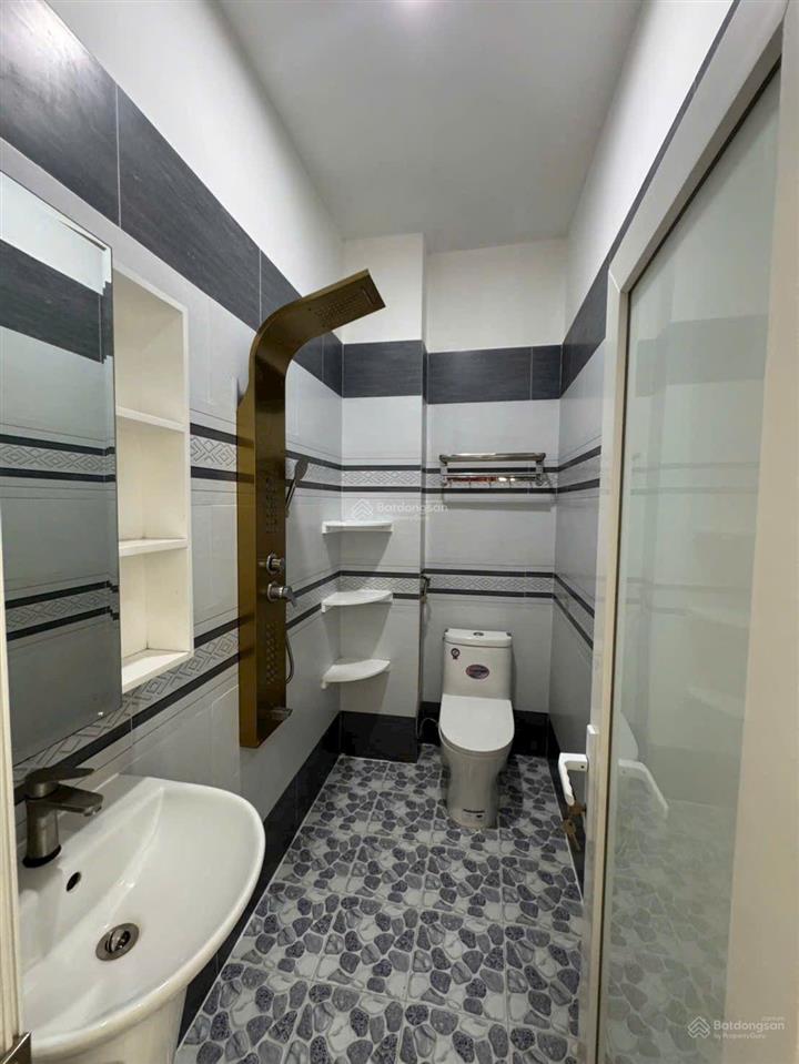 Nhà phố 4 tầng hẻm nhựa 12m khu vip đường hiệp thành 13 full nội thất