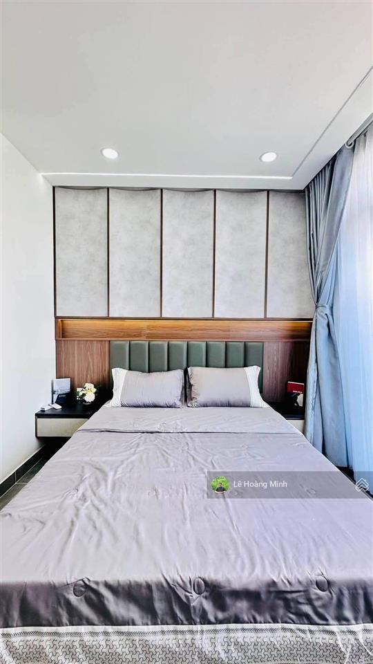 Siêu phẩm nhà phố 4 tầng mặt tiền đường thạnh xuân 38 đẹp lung linh