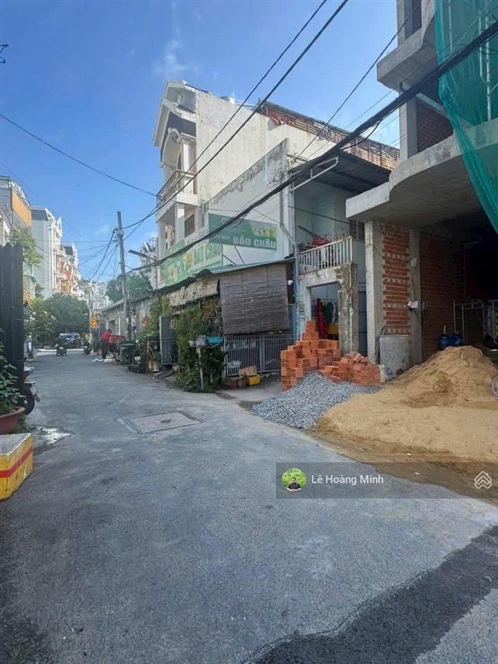 Tòa nhà chdv 8m x 30m, 5 tầng 32 phòng đường trần thị năm (tch10)