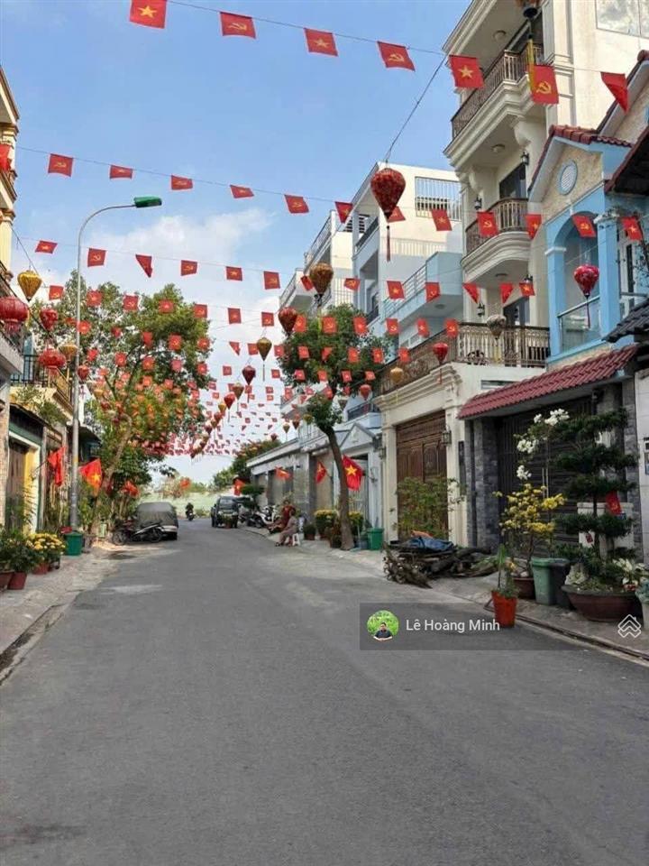 Nhà phố 5m x 18m. 1 hầm 3 tầng. kdc hiệp thành city. nguyễn thị búp