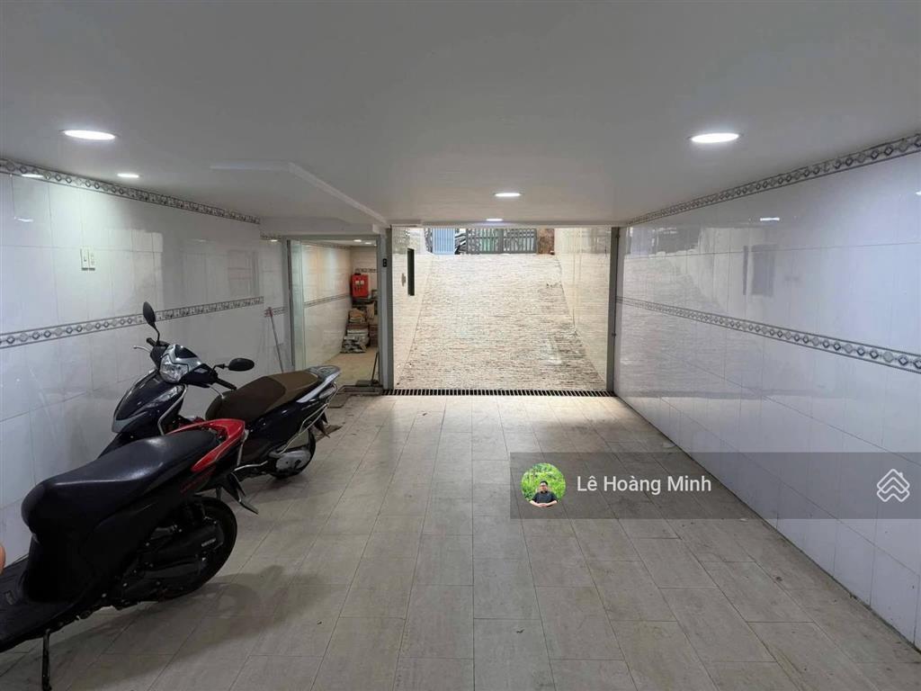 Nhà phố 5m x 18m. 1 hầm 3 tầng. kdc hiệp thành city. nguyễn thị búp