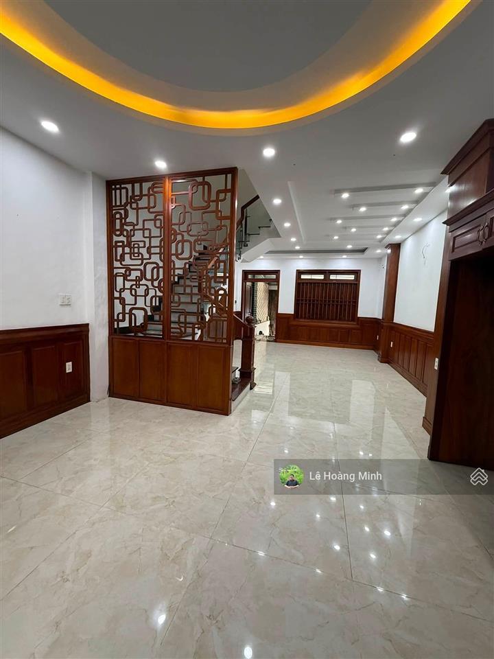 Nhà phố 5m x 18m. 1 hầm 3 tầng. kdc hiệp thành city. nguyễn thị búp