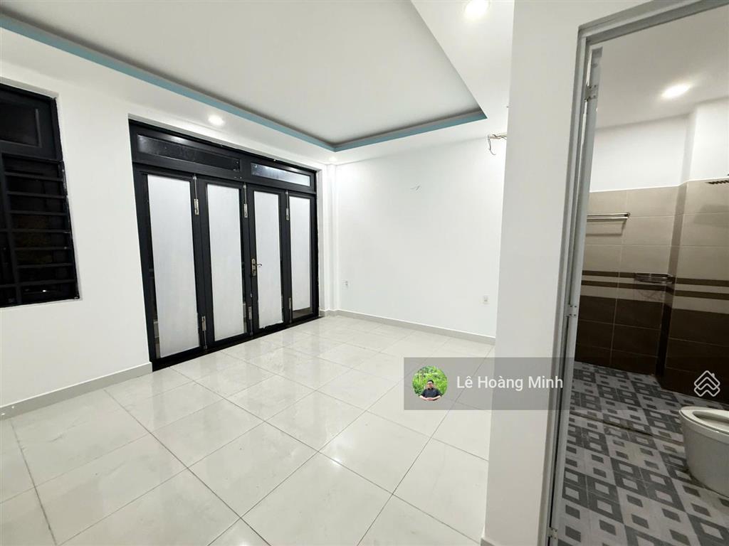 Nhà phố 5m x 18m. 1 hầm 3 tầng. kdc hiệp thành city. nguyễn thị búp