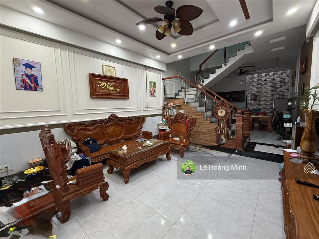 Nhà phố 3 tầng 5,2m x 20m. hẻm 8m đường tân thới hiệp sát gò vấp