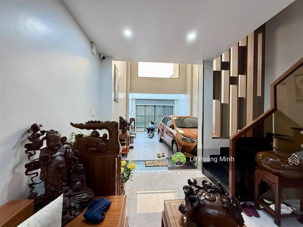 Nhà phố xây ở tâm huyết 4,2m x 17m. 3 tầng mt hẻm nhựa 8m thông trung mỹ tây 2a