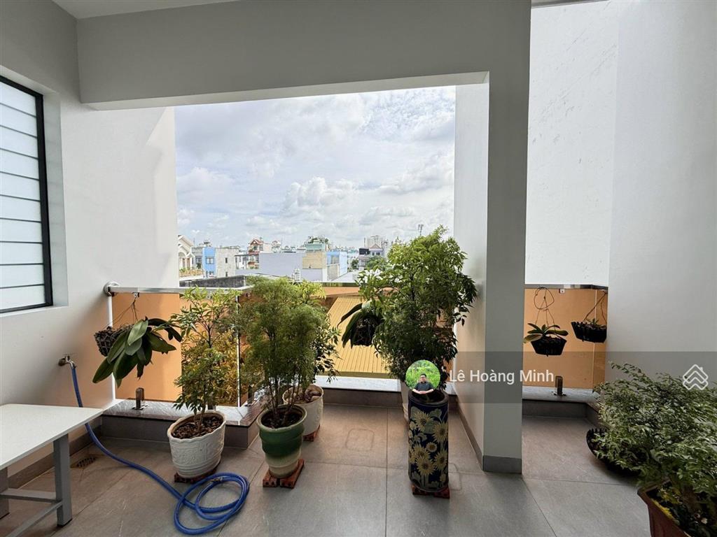 Nhà phố xây ở tâm huyết 4,2m x 17m. 3 tầng mt hẻm nhựa 8m thông trung mỹ tây 2a