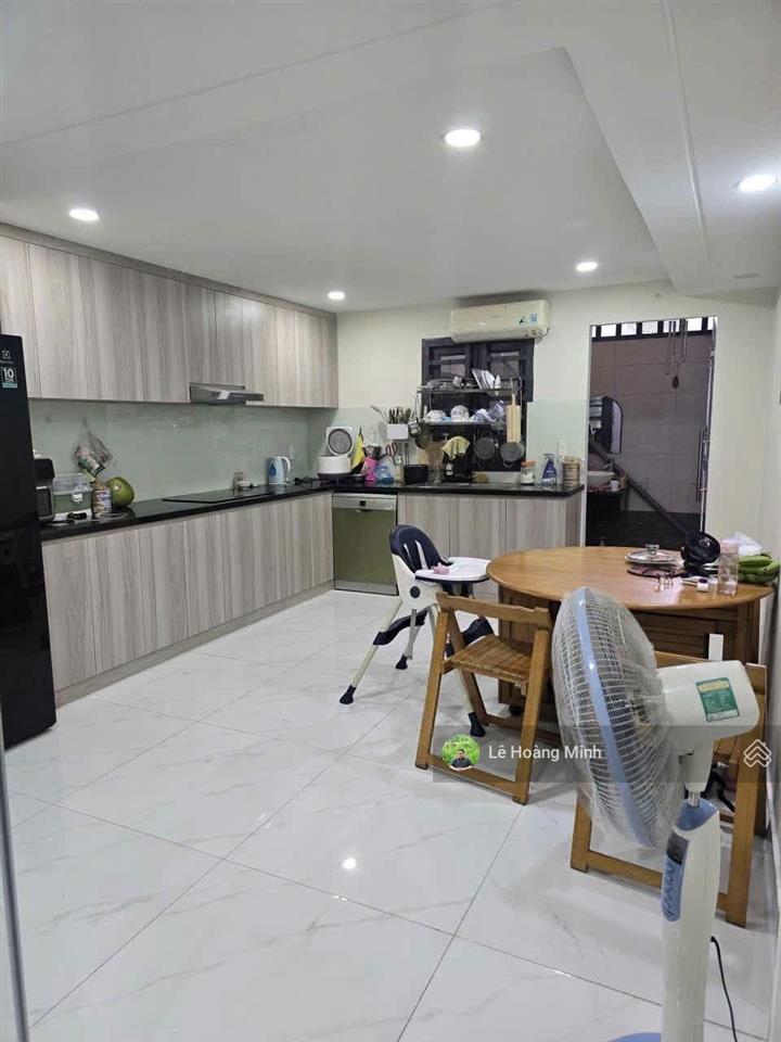 Nhà phố 3 tầng 4m x 20m. thuộc kdc an sương nguyễn văn quá
