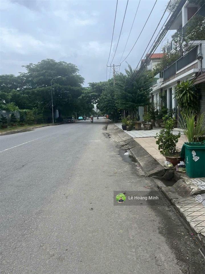Nhà phố 3 tầng 4m x 20m. thuộc kdc an sương nguyễn văn quá