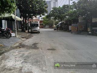 Nhà phố 4 tầng có thang máy mặt tiền đường 16m kdc nam long hà huy giáp