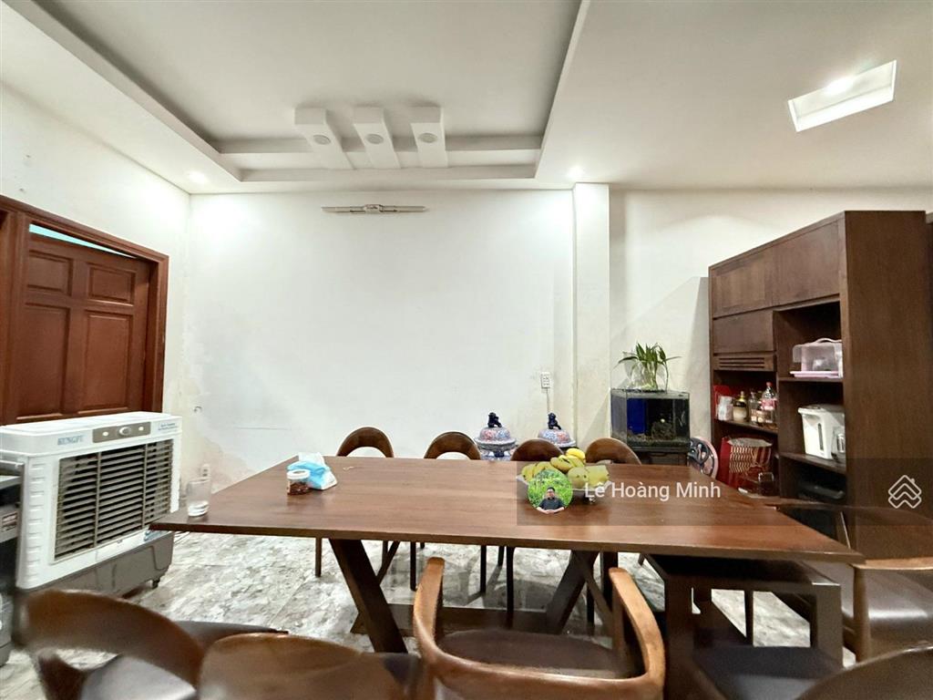 Nhà phố 5m x 18m, 3 tầng view công viên kdc phú nhuận lê thị riêng