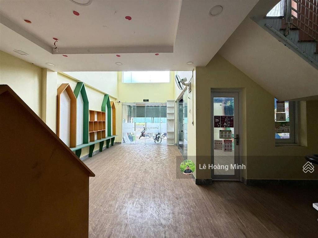 Biệt thự mini 7m x 20m. view công viên mặt tiền kinh doanh 1/ lê thị riêng. sát bên ubnd q12