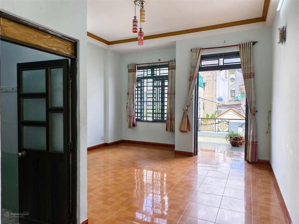 Nhà phố 3 tầng 5m x 20m. hẻm 6m đường dương thị mười. đối diện bv quận 12