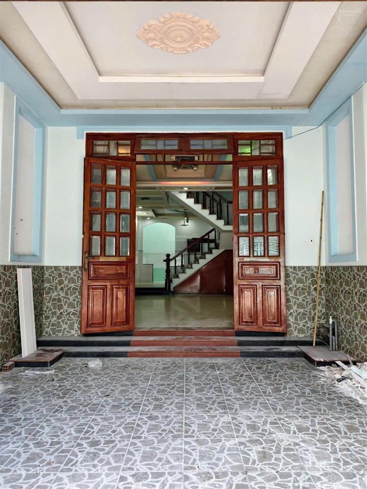 Nhà phố 3 tầng 5m x 20m. hẻm 6m đường dương thị mười. đối diện bv quận 12