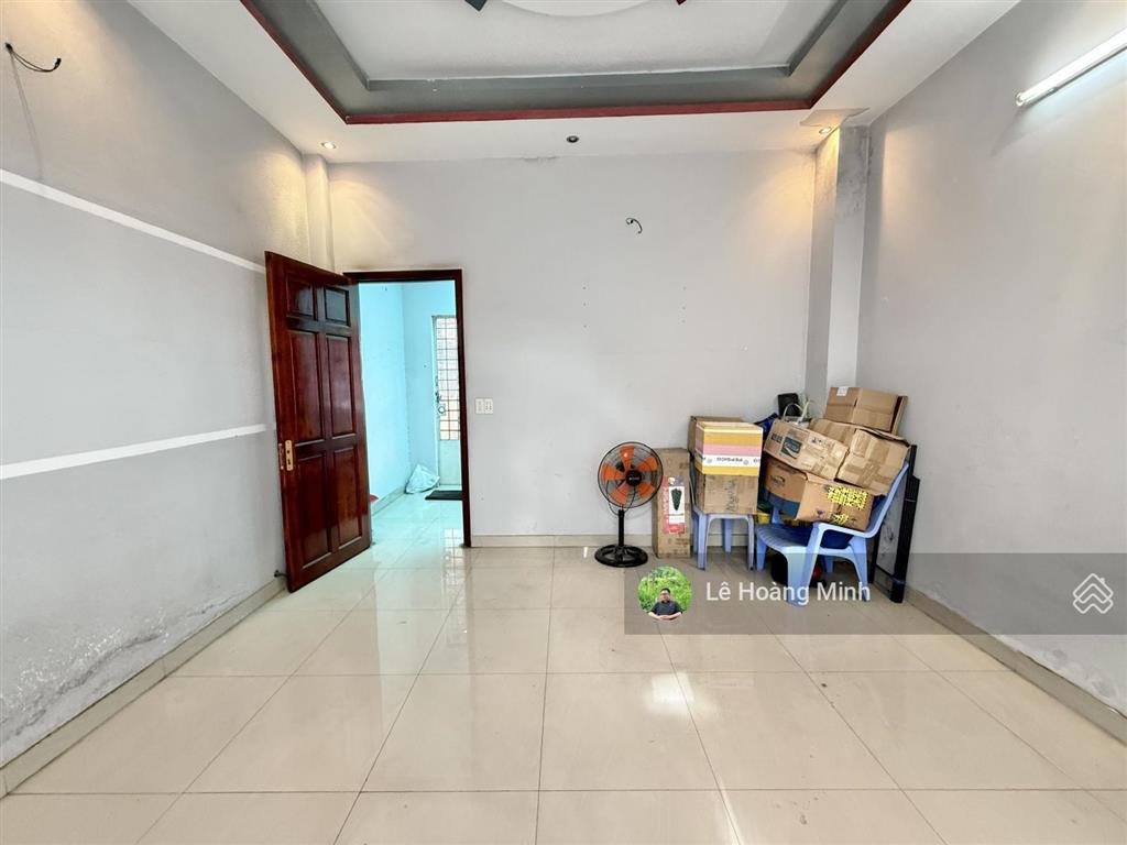 Hàng hiếm nhà phố 11m x 13m, đúc 2 lầu (xây thành 2 căn) 1/ hẻm xe hơi đường thới an 05