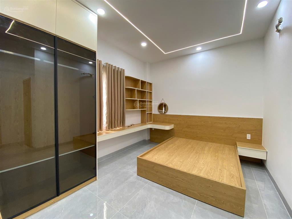 Siêu phẩm 4,7m x 25m. 4 tầng mặt tiền đường hiệp thành 12. ngay chợ hiệp thành