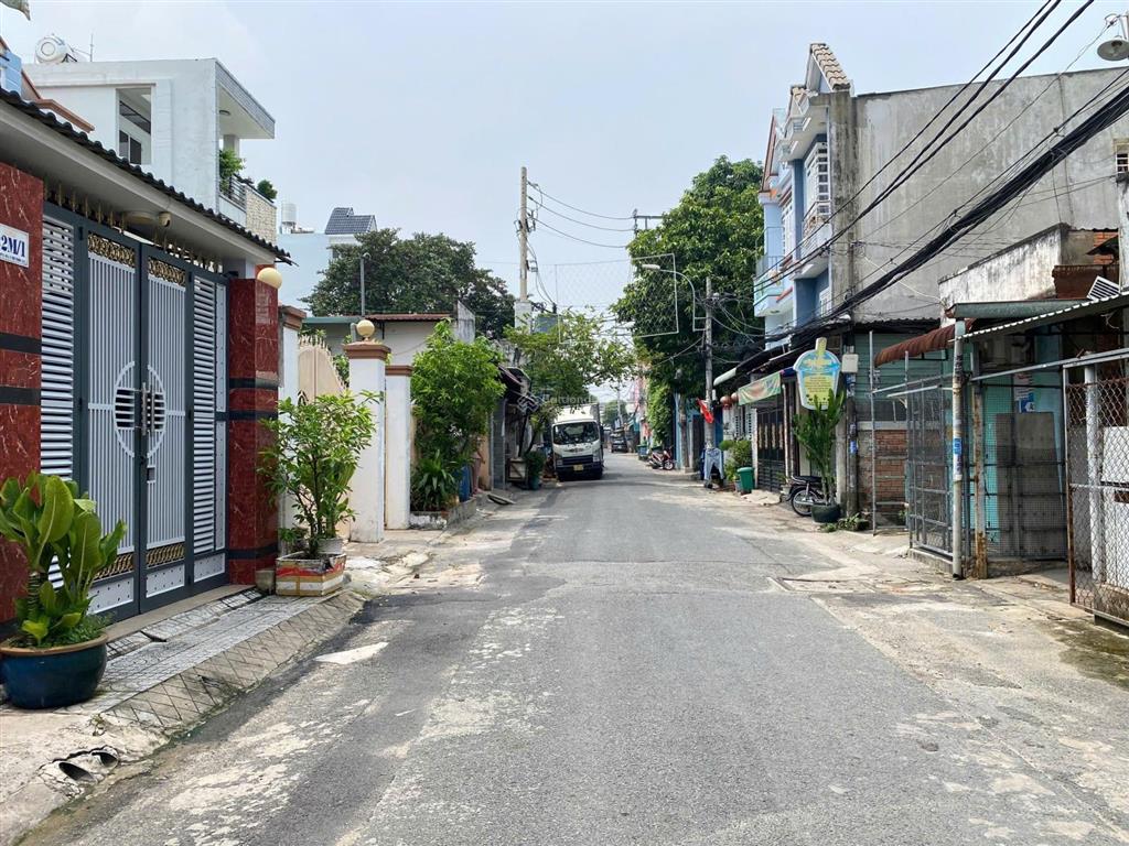 Siêu phẩm 4,7m x 25m. 4 tầng mặt tiền đường hiệp thành 12. ngay chợ hiệp thành