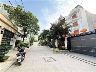 Nhà phố 5m x 27m, xây 4 tầng thang máy hẻm 12m khu biệt thự trần thị do (ht19)