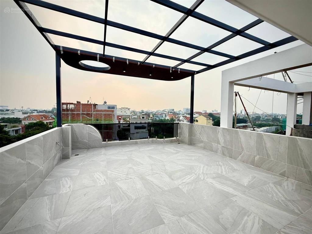 Siêu phẩm 5m x 24m. 5 tầng có thang máy 1/ ngắn đường lê văn khương