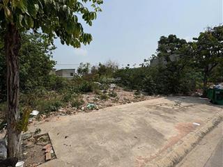 Lô đất đẹp 10m x 30m. 300m2 thổ cư p. vĩnh tân đường đẹp