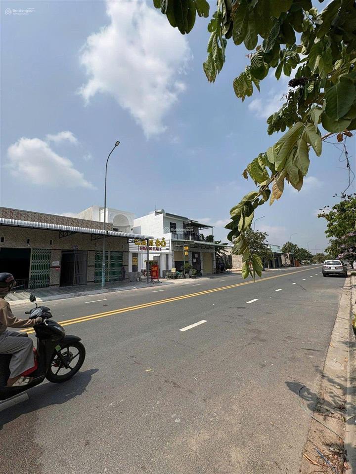 Lô đất đẹp 10m x 30m. 300m2 thổ cư p. vĩnh tân đường đẹp