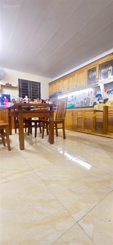 Tt quận thanh xuân  kv phố hoàng văn thái nguyễn ngọc nại  tô vĩnh diện.
diện tích 100m2