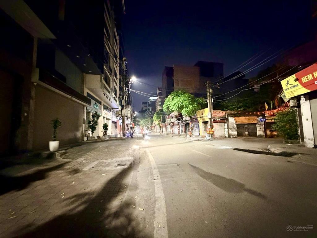 Tt quận thanh xuân  kv phố hoàng văn thái nguyễn ngọc nại  tô vĩnh diện.
diện tích 100m2