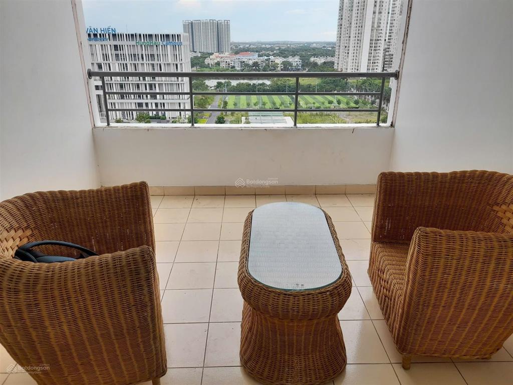 Hot! bán căn penthouse conic đông nam á 3pn 2wc 160m2 giá 3,7 tỷ.