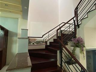 Hot! nhà mặt phố đẹp, ngay công viên 5x20m, kdc 13e. giá 8 tỷ thương lượng