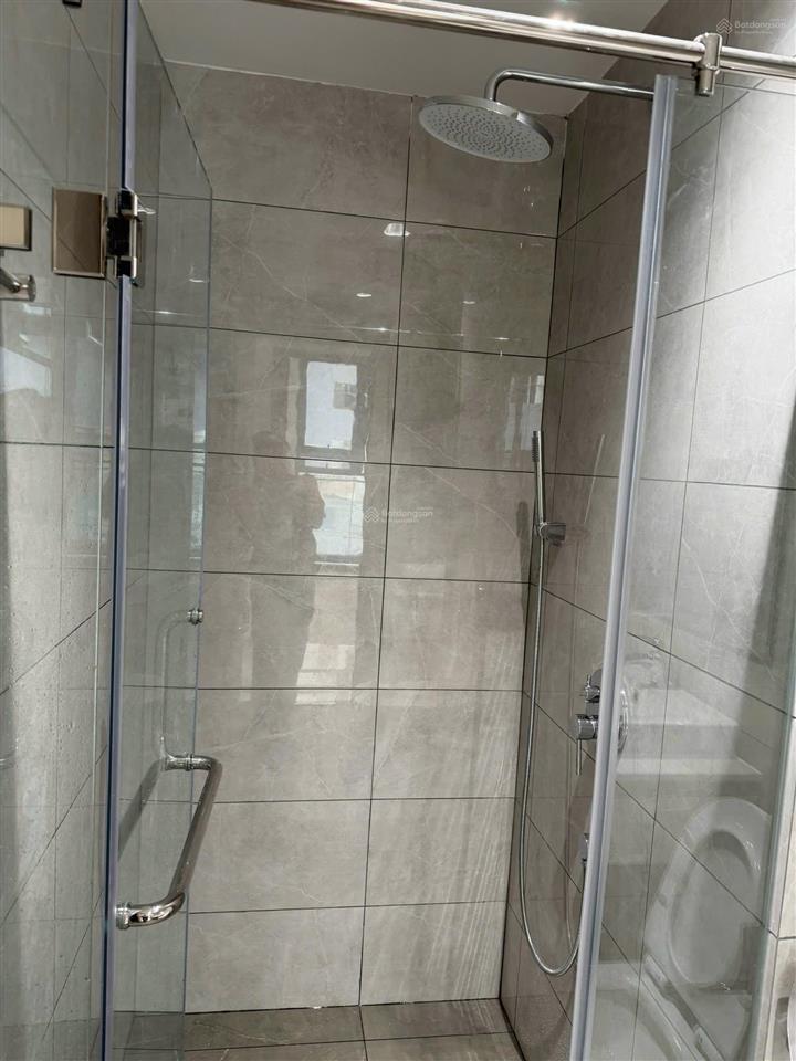 Bán gấp căn hộ d  aqua 2pn, 1wc, 54m2, view bến bình đông. giá 4,025 tỷ