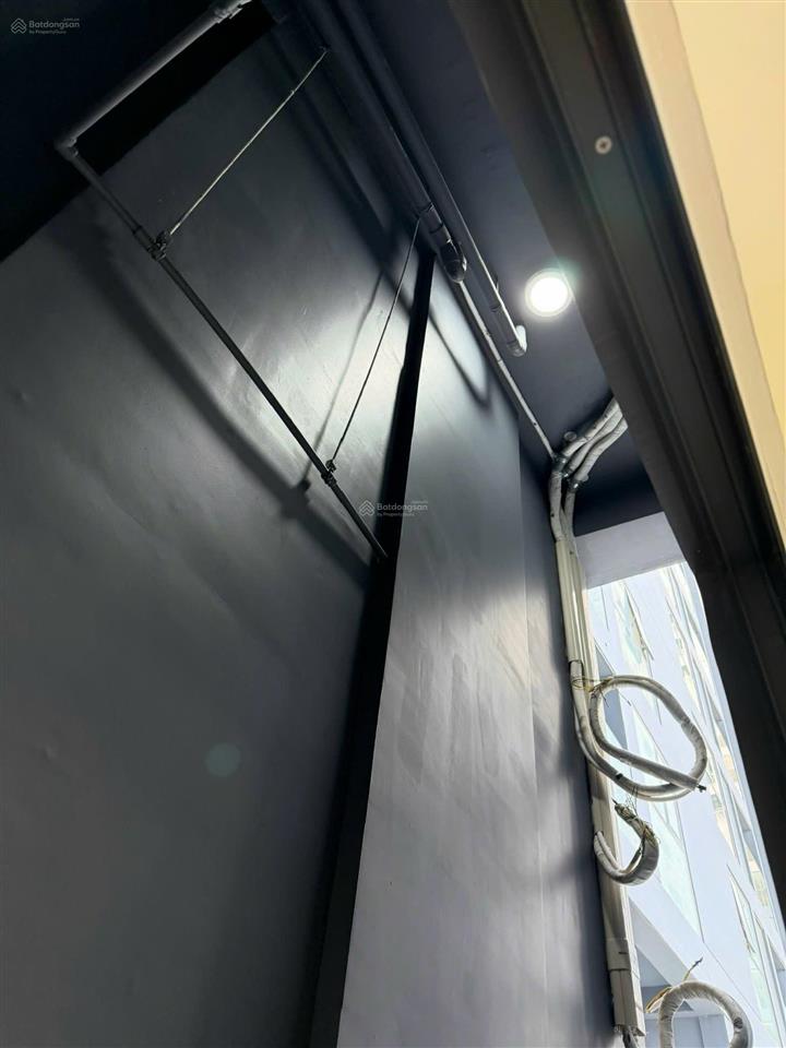 Bán gấp căn hộ d  aqua 2pn, 1wc, 54m2, view bến bình đông. giá 4,025 tỷ