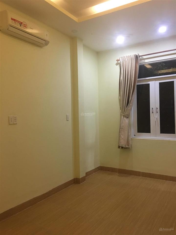 Bán nr 5pn, 5wc, 83,3m2 tại khu nhà ở cán bộ  công nhân viên, 5,3 tỷ