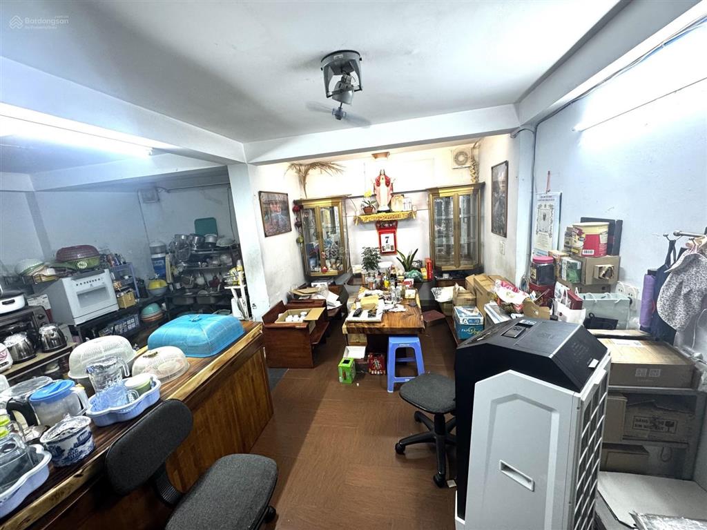 Bán căn góc 2 mặt tiền gần chợ gò vấp  đại học công nghiệp  sát mặt tiền