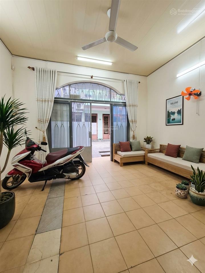 Siêu phẩm căn góc 2 mặt tiền ngang khủng 5 m  trung tâm p.10 gò vấp  chỉ 5 tỷ 2!