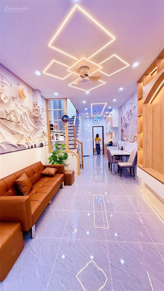 Nhà đẹp quang trung gần nguyễn kiệm full nội thất dt  3,7m x 15m  chỉ 5,95 tỷ .