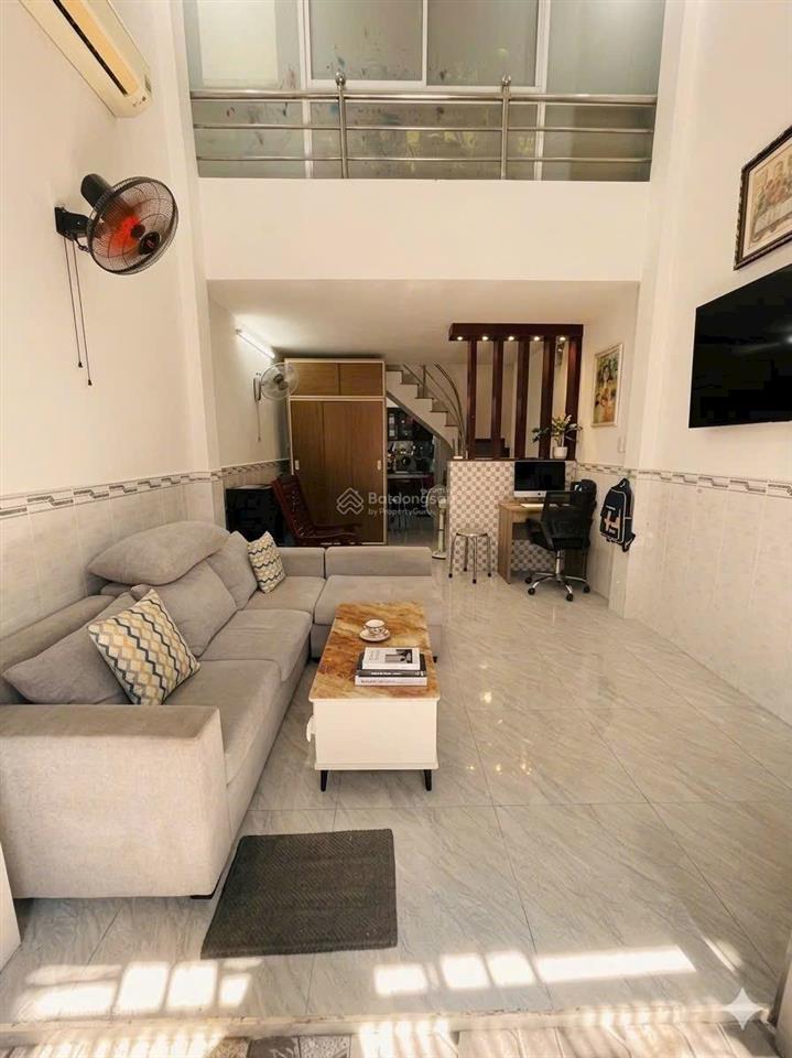 Chỉ 3 ,99 tỷ sở hữu ngay nhà hẻm xe hơi thông đưởng thống nhất gần cityland gò vấp .