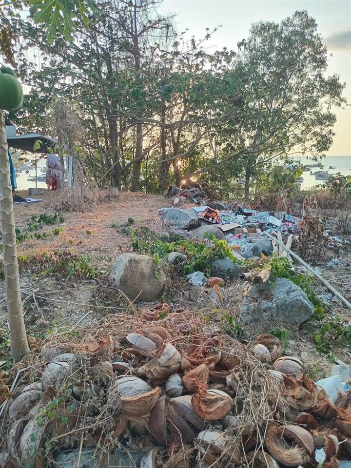 Bán đất đẹp tại ven biển quanh đảo, 12 tỷ, 985m2, nhiều tiện ích, chính chủ