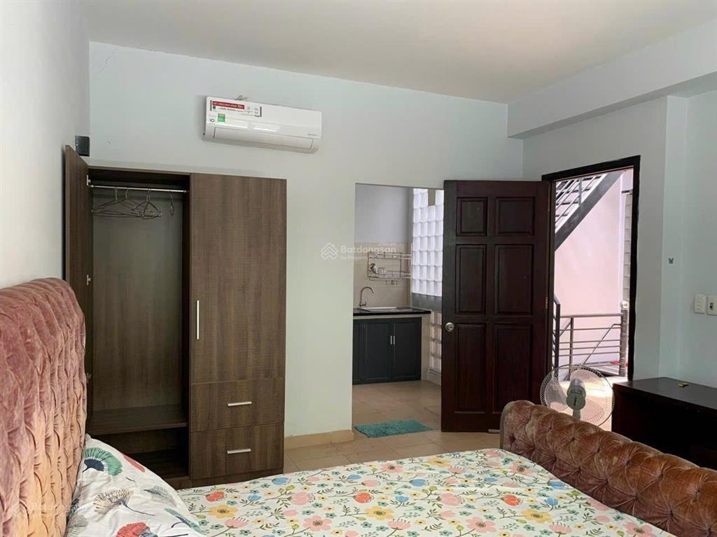 Cho thuê căn góc 2 mặt tiền đường thông lđh khu b đường trần thị liền