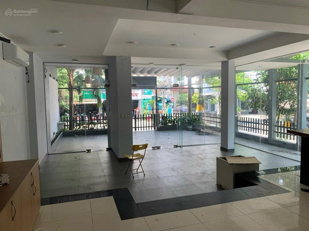 Cho thuê căn góc 2 mặt tiền đường thông lđh khu b đường trần thị liền