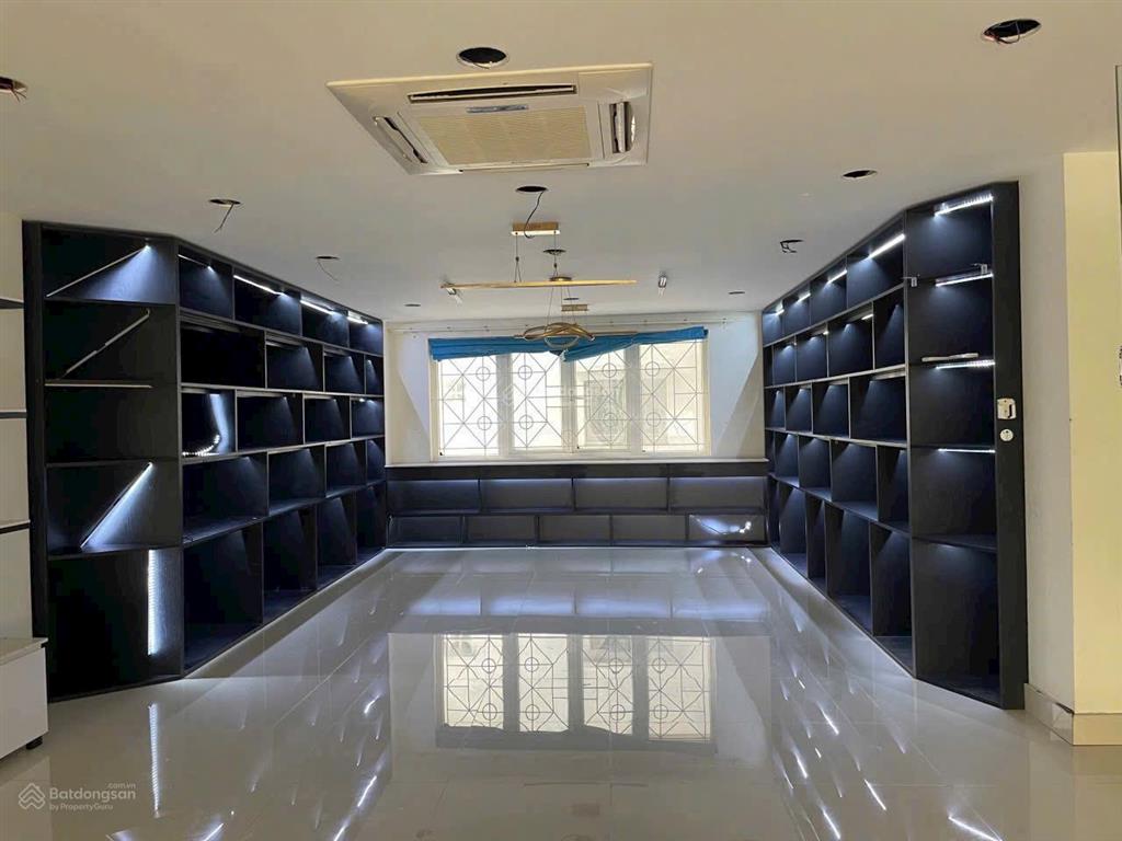 Cho thuê tòa nhà căn hộ dịch vụ xây mới có nguồn thu nhập ổn định  kdc phước kiển, nhà bè