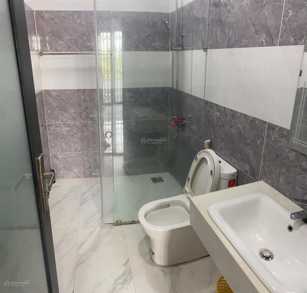 Cho thuê nhà nguyên căn khu dân cư đào sư tích  phước kiển, nhà bè.