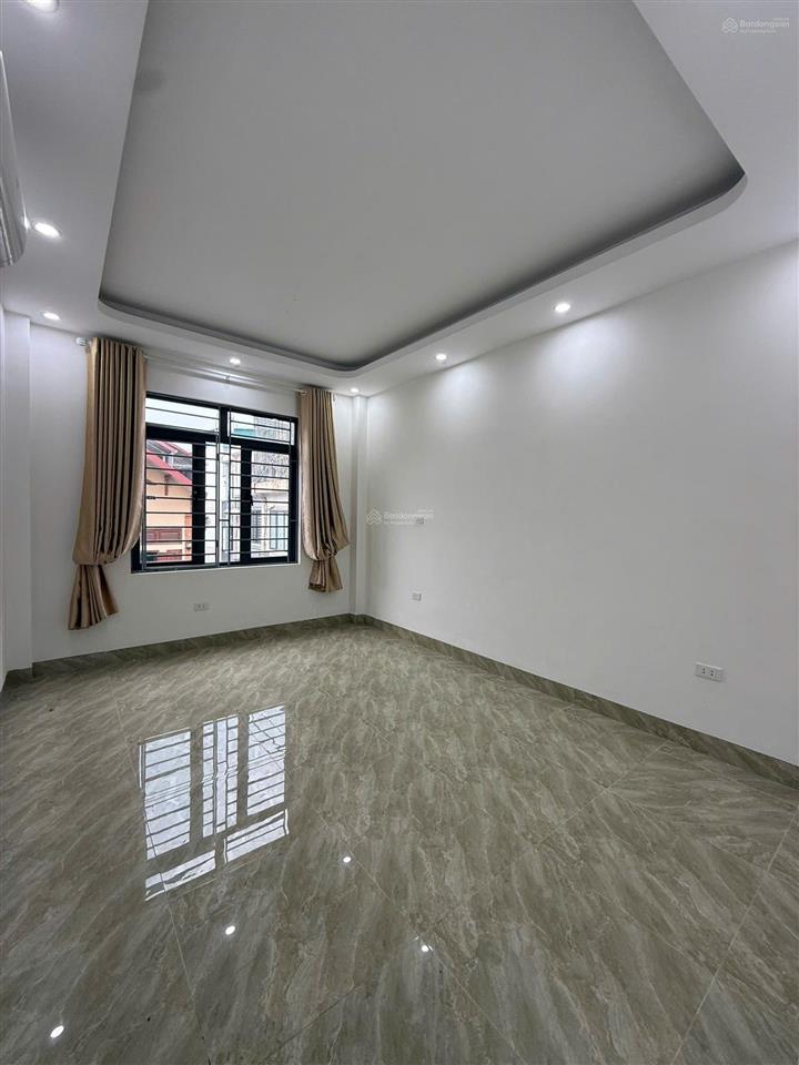 5,x tỷ nhà phố hà trì 35m tầng 3 mặt thoáng giá hiếm