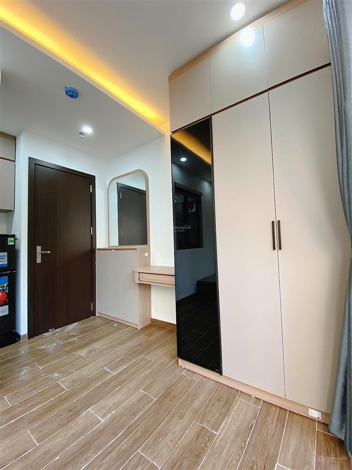 Cho thuê phòng chdv la thành giảng võ 20m2 ban công máy giặt riêng full đồ 5tr5/th