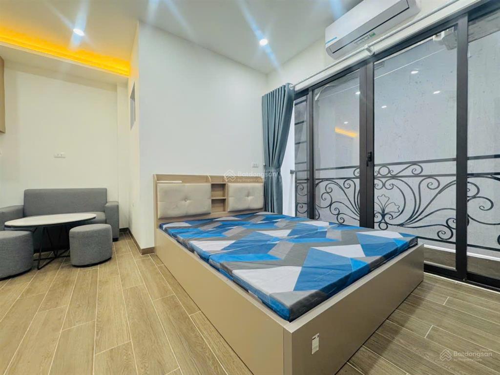 Cho thuê phòng chdv la thành giảng võ 20m2 ban công máy giặt riêng full đồ 5tr5/th