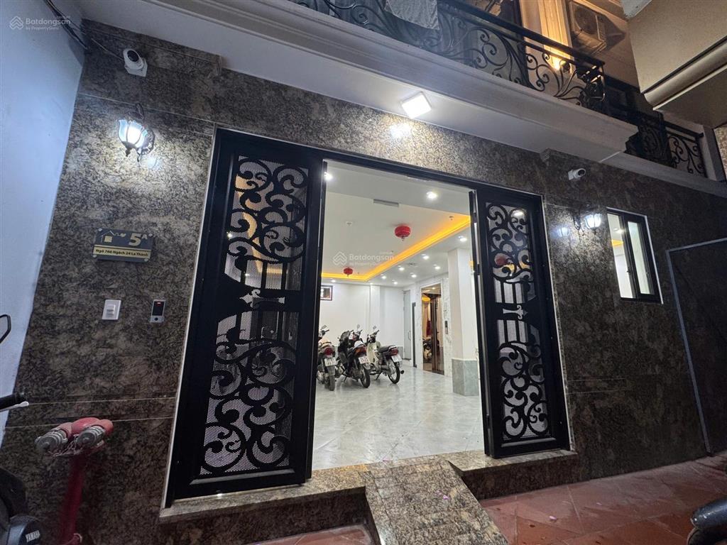 Bán chdv mặt phố la thành giảng võ 7t 90m2 mt 8.5m 15p full đồ dòng tiền sẵn 25 tỷ